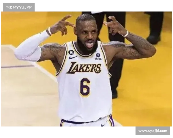 NBA最新动态:詹姆斯重返赛场勇士快船激战 正面对决展现联盟新格局 NBA最新动态:詹姆斯重返赛场勇士快船激战 正面对决展现联盟新格局